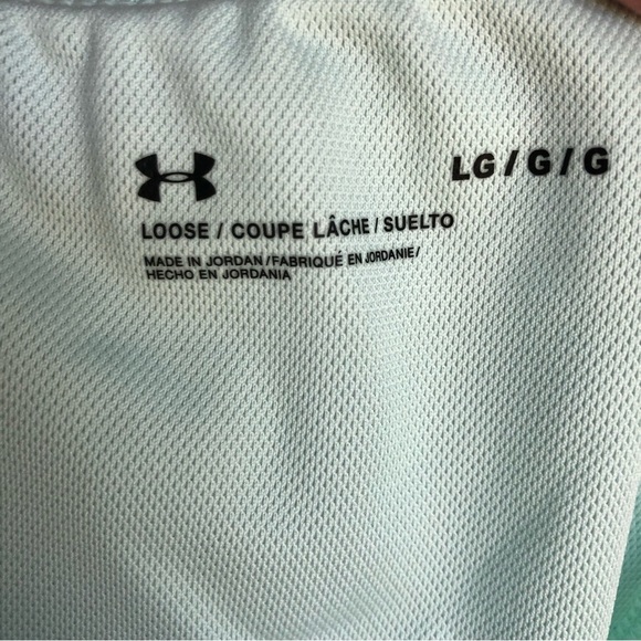 Under Armour Athletic Shorts Loose Green Large - Picture 6 of 8